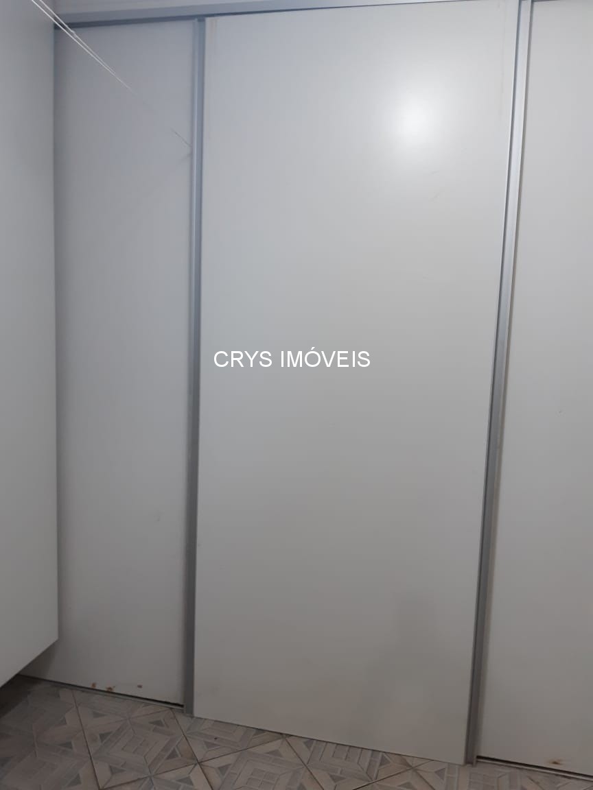Casa à venda com 2 quartos, 100m² - Foto 18