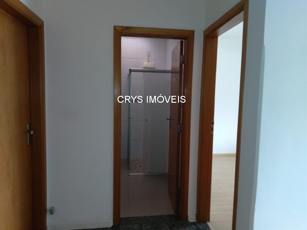 Casa à venda com 10 quartos, 320m² - Foto 8