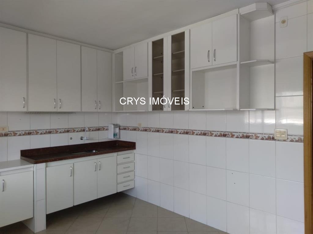 Casa à venda com 10 quartos, 320m² - Foto 14