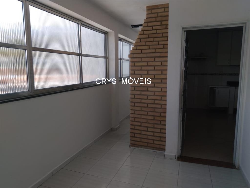 Casa à venda com 10 quartos, 320m² - Foto 16
