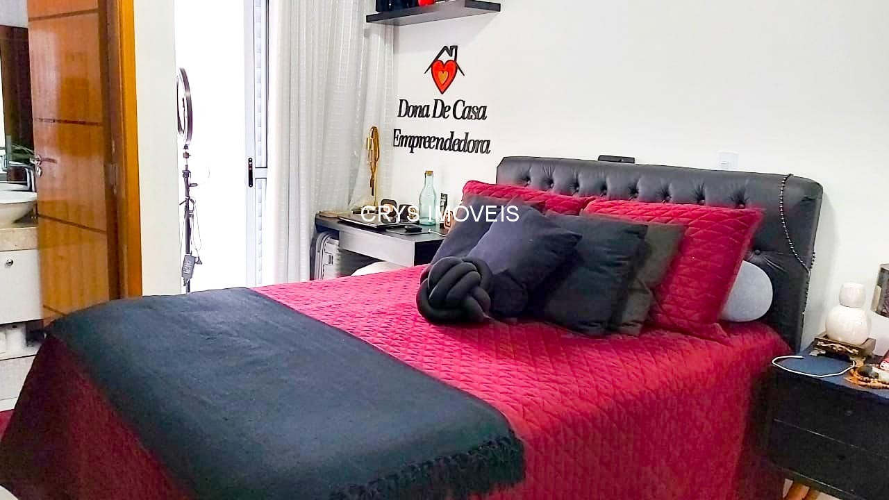 Casa à venda com 2 quartos, 71m² - Foto 10