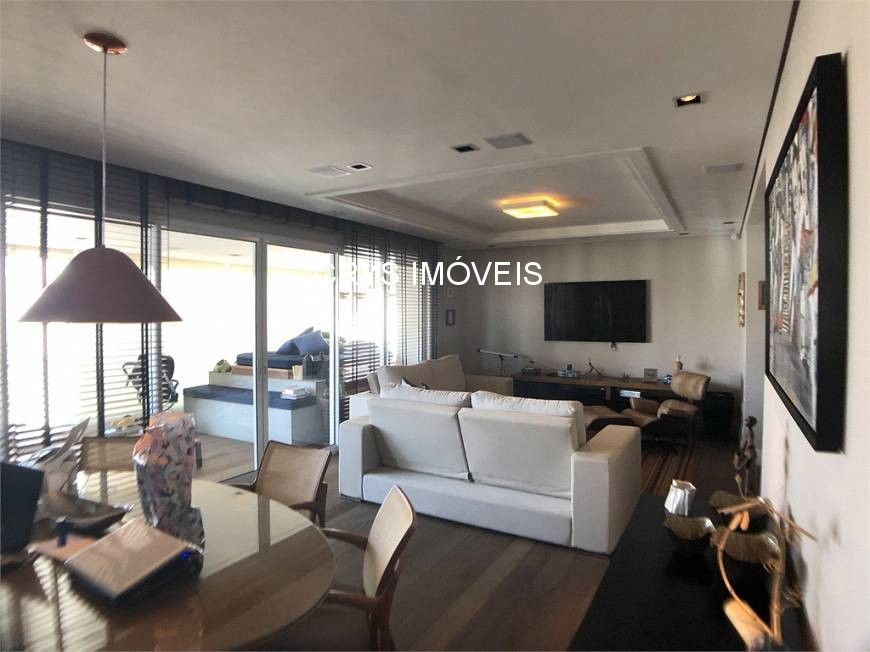 Apartamento, 3 quartos, 205 m² - Foto 1