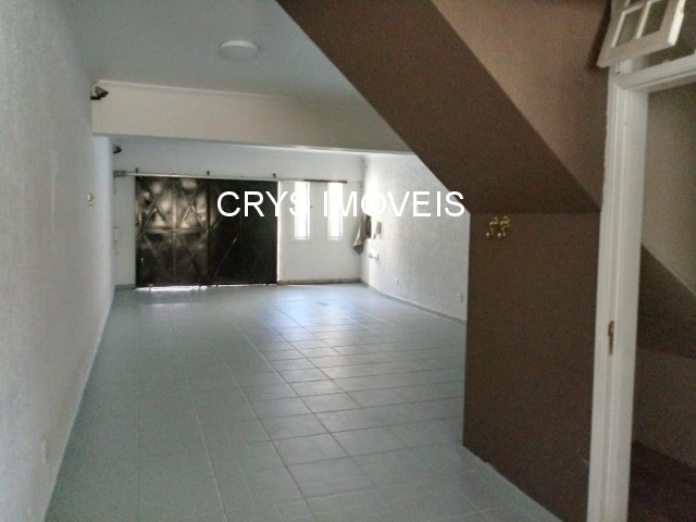 Casa, 3 quartos, 270 m² - Foto 2