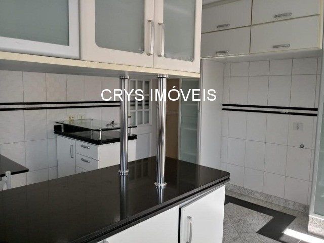 Casa, 3 quartos, 270 m² - Foto 15