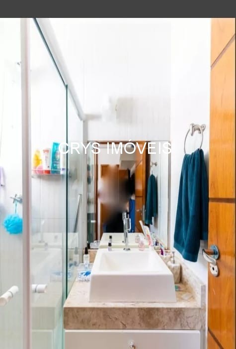 Casa à venda com 2 quartos, 71m² - Foto 11