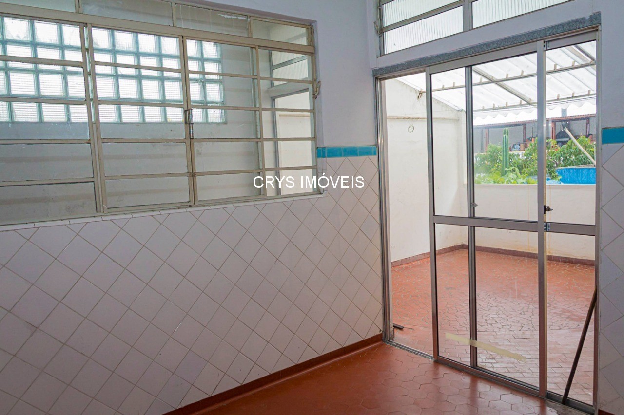 Casa, 6 quartos, 272 m² - Foto 4