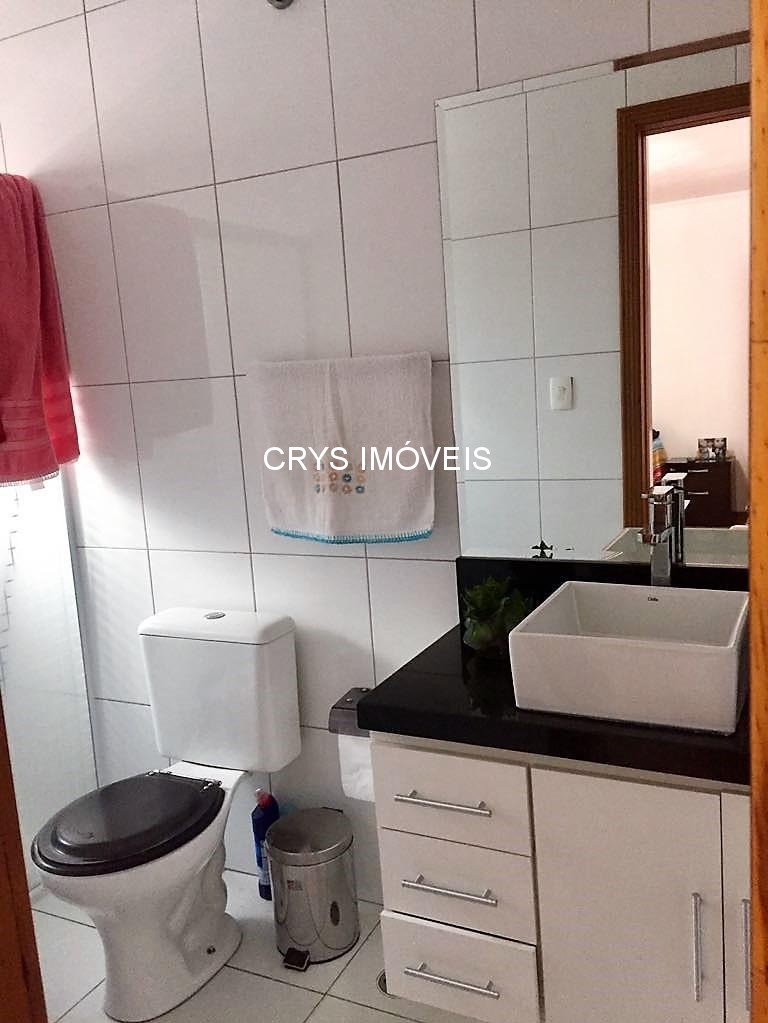 Casa, 3 quartos, 250 m² - Foto 8