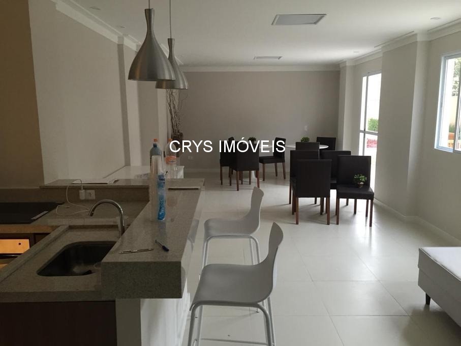 Apartamento à venda com 2 quartos, 45m² - Foto 2