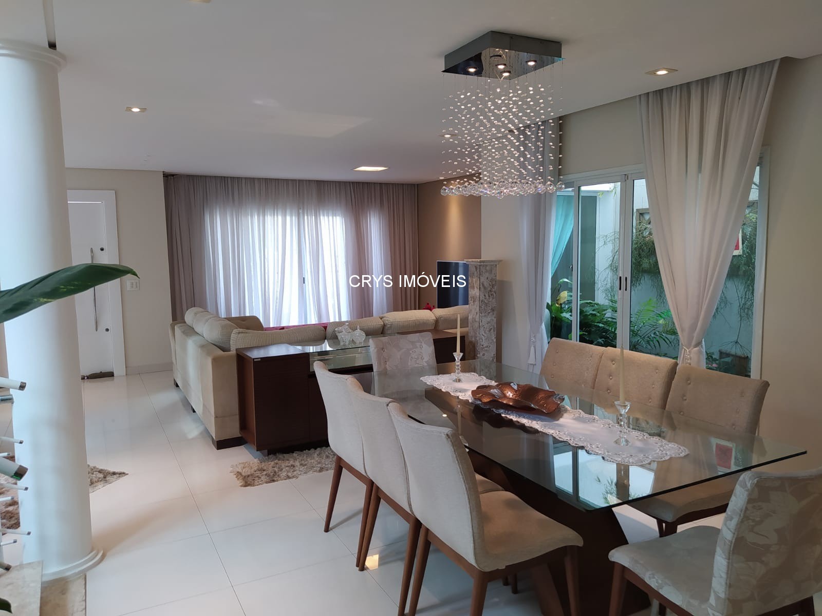 Casa, 4 quartos, 467 m² - Foto 1