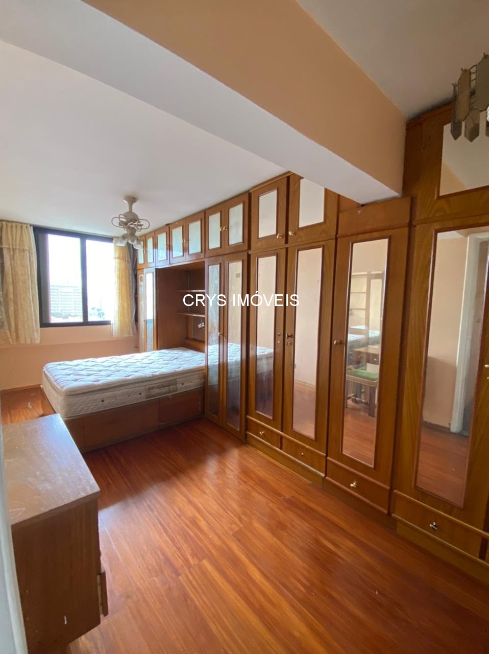 Apartamento para alugar com 3 quartos, 105m² - Foto 1