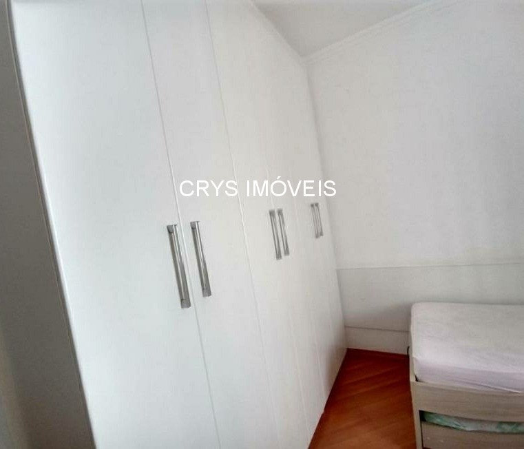Casa à venda com 3 quartos, 210m² - Foto 9