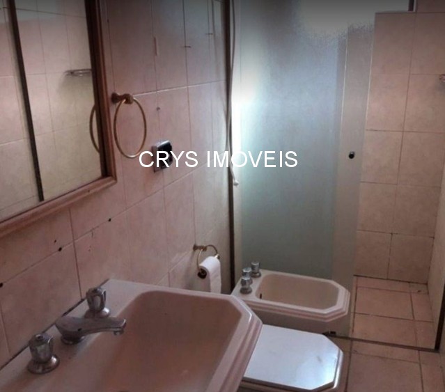 Casa para alugar com 2 quartos, 100m² - Foto 12