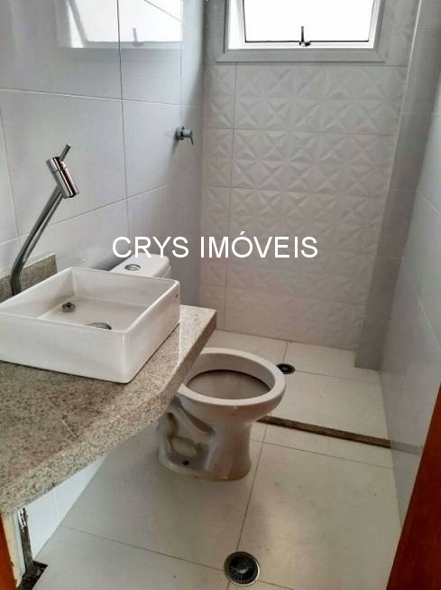 Cobertura à venda com 2 quartos, 84m² - Foto 2
