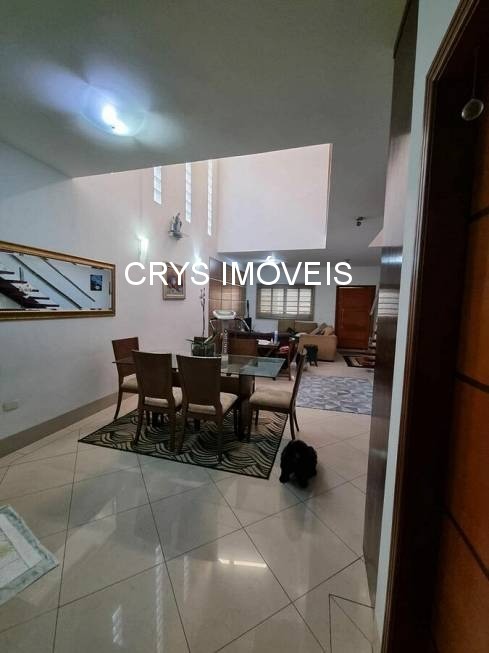 Casa, 3 quartos, 280 m² - Foto 10