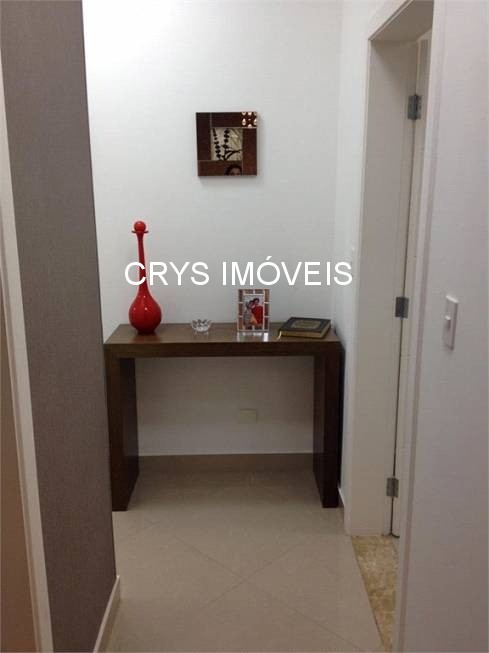 Casa à venda com 3 quartos, 240m² - Foto 7