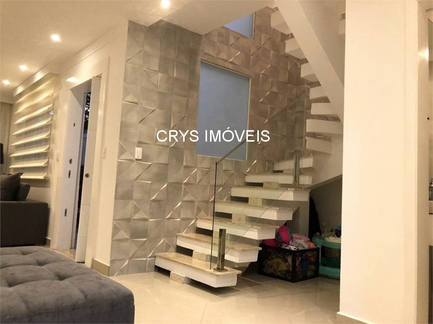 Casa à venda com 3 quartos, 240m² - Foto 12
