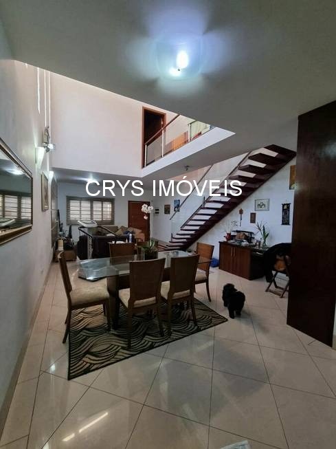 Casa, 3 quartos, 280 m² - Foto 13