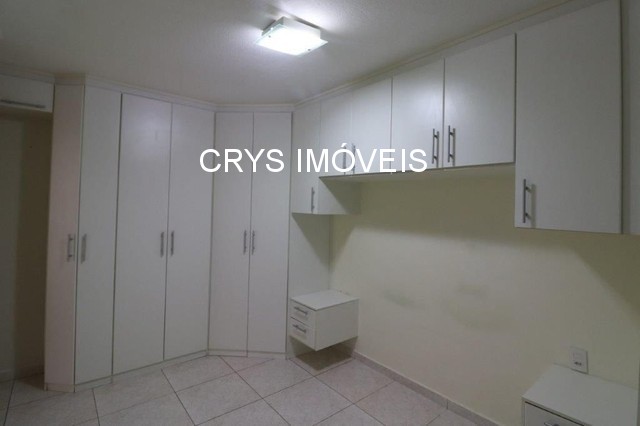 Apartamento à venda com 2 quartos, 58m² - Foto 4