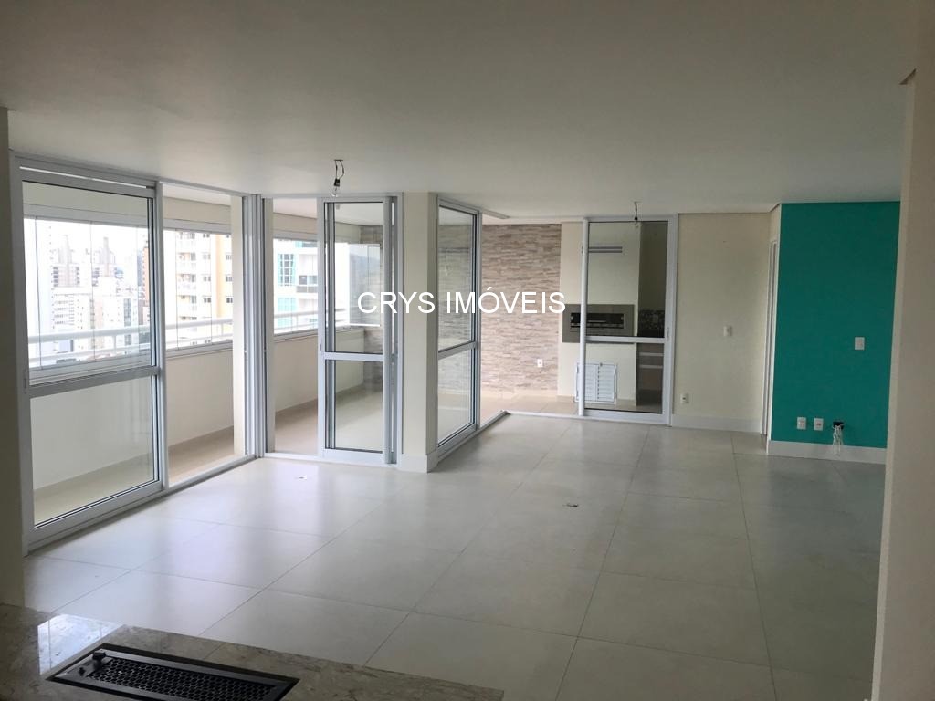 Apartamento, 4 quartos, 205 m² - Foto 1