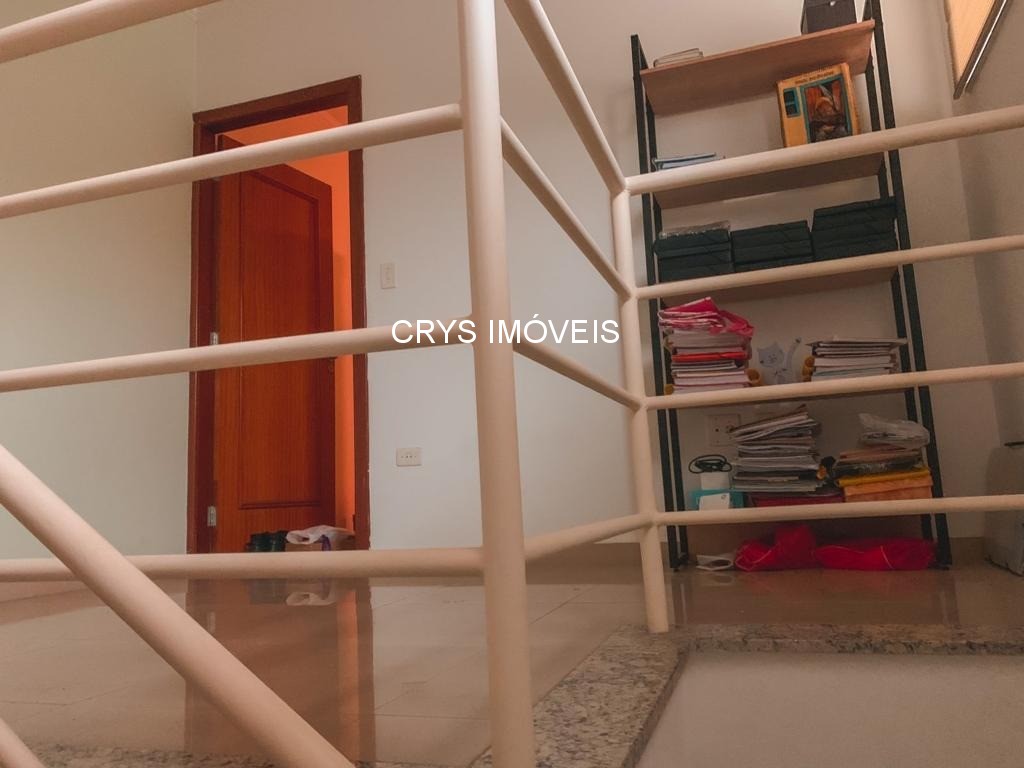 Sobrado, 3 quartos, 275 m² - Foto 2