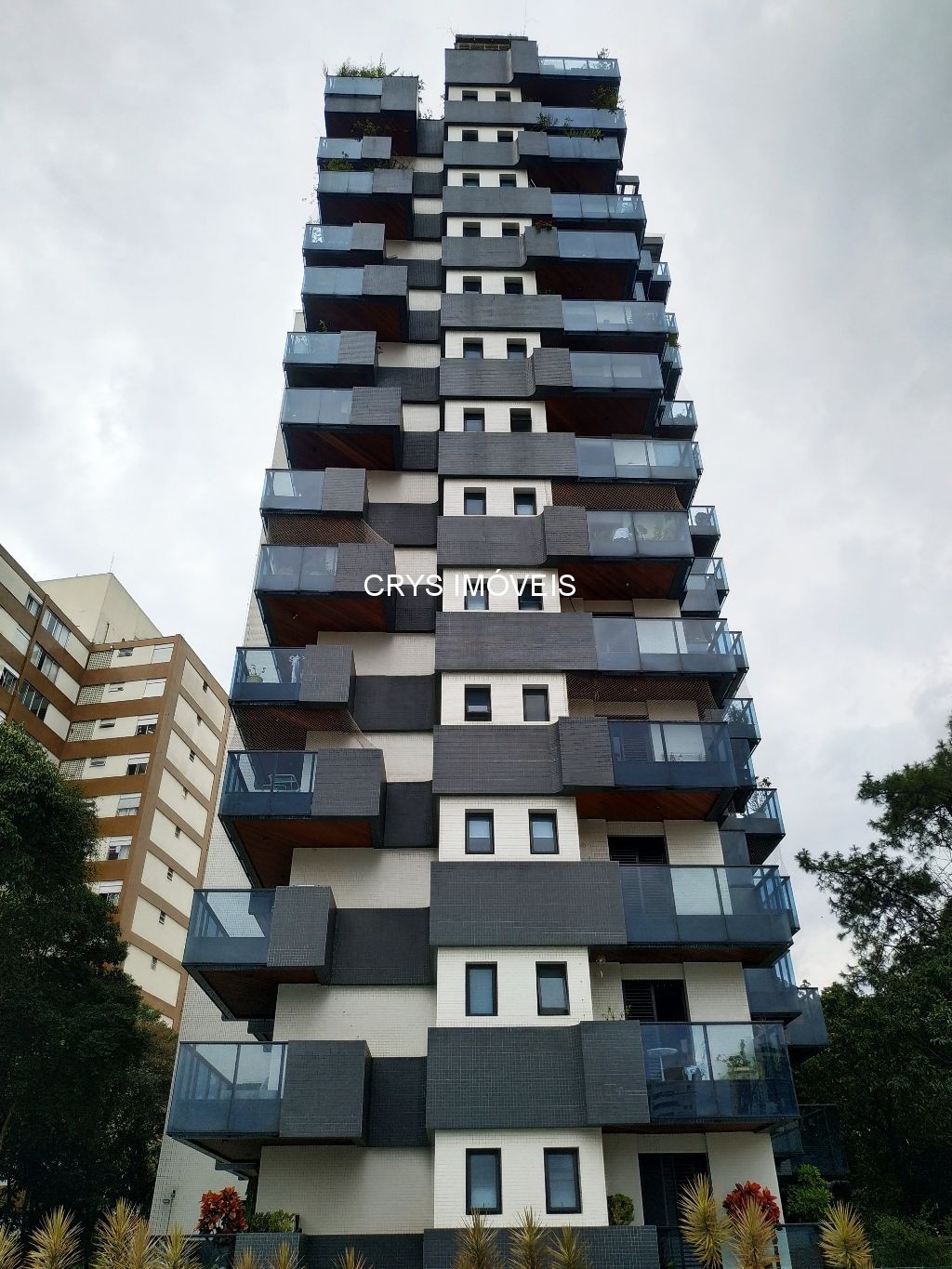Apartamento, 4 quartos, 213 m² - Foto 1