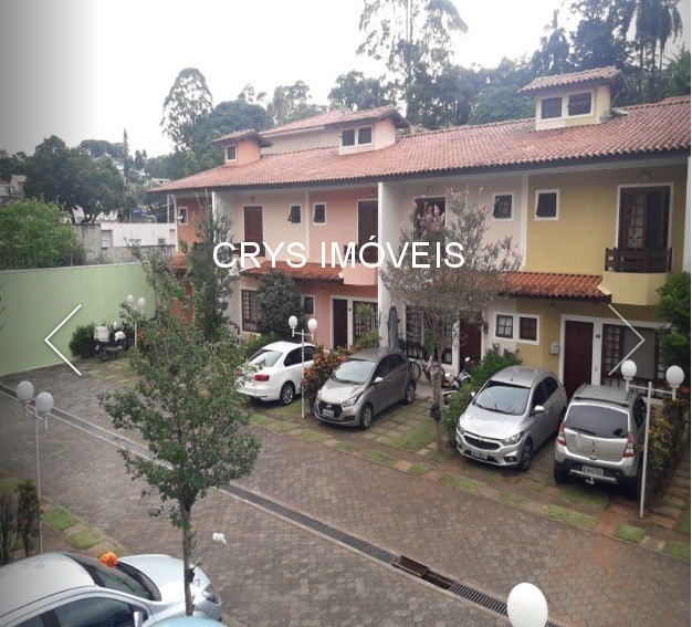 Casa à venda com 3 quartos, 110m² - Foto 1