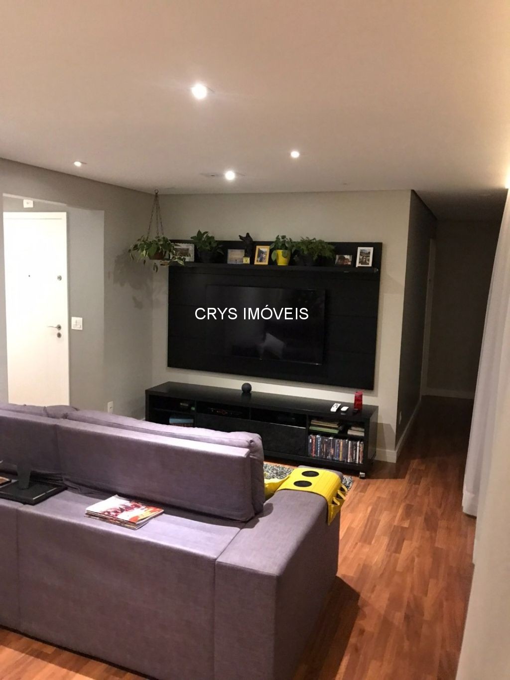 Apartamento à venda com 3 quartos, 97m² - Foto 1