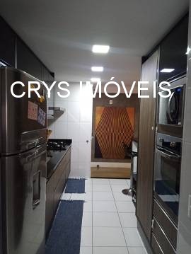 Apartamento à venda com 3 quartos, 97m² - Foto 4