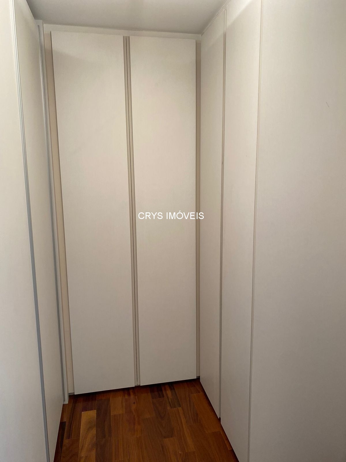 Apartamento à venda com 3 quartos, 250m² - Foto 16