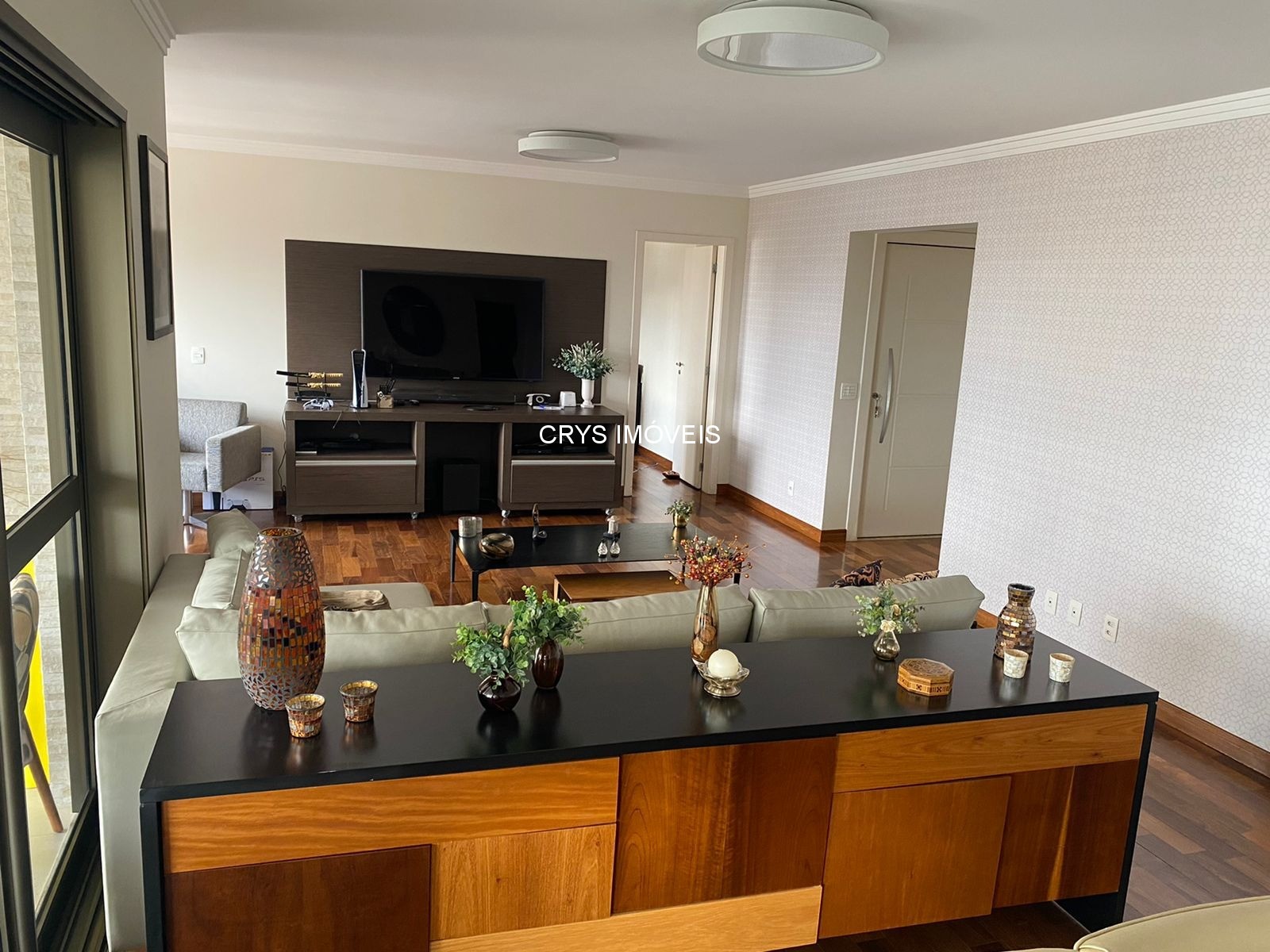 Apartamento à venda com 3 quartos, 250m² - Foto 2