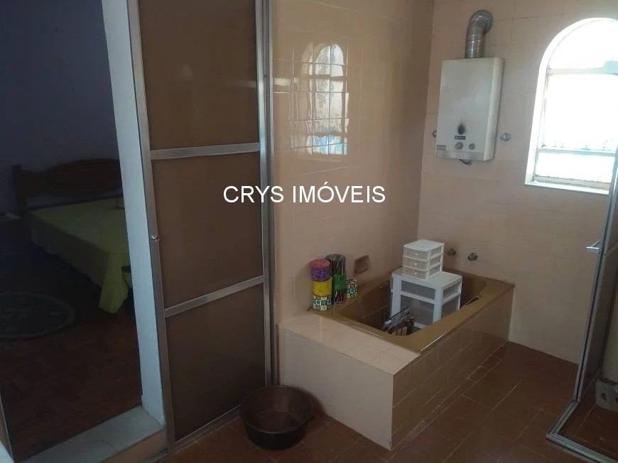 Casa, 3 quartos, 209 m² - Foto 9