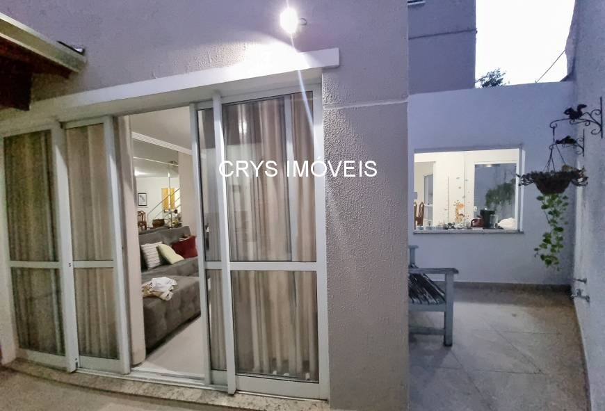 Casa, 3 quartos, 220 m² - Foto 29