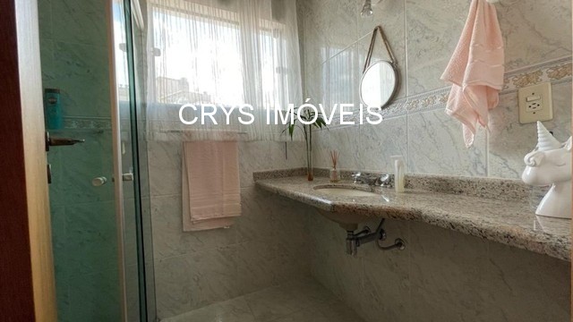 Casa, 3 quartos, 240 m² - Foto 13