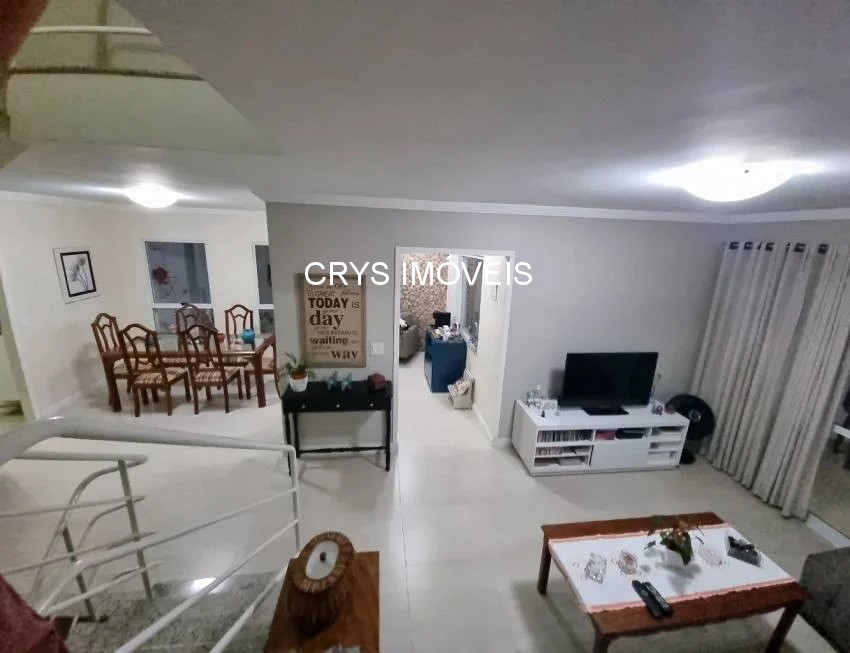 Casa, 3 quartos, 220 m² - Foto 2