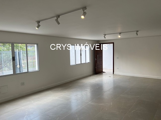 Casa à venda com 5 quartos, 324m² - Foto 3