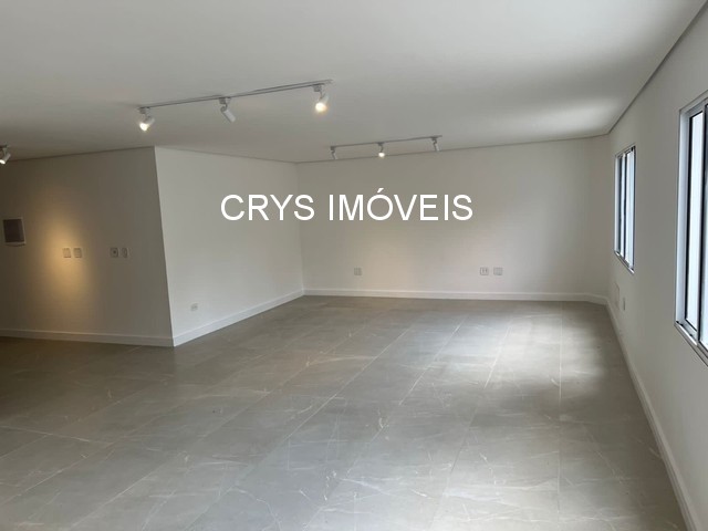 Casa à venda com 5 quartos, 324m² - Foto 6