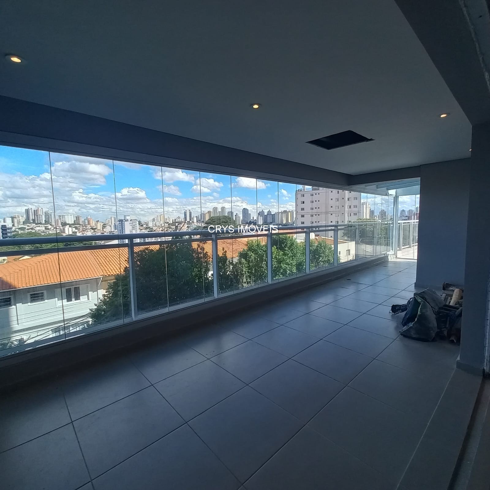 Apartamento à venda com 3 quartos, 130m² - Foto 9