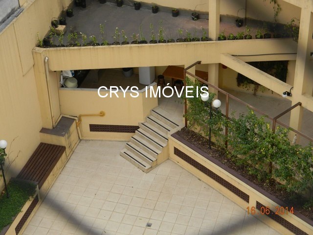 Apartamento para alugar com 2 quartos, 58m² - Foto 12