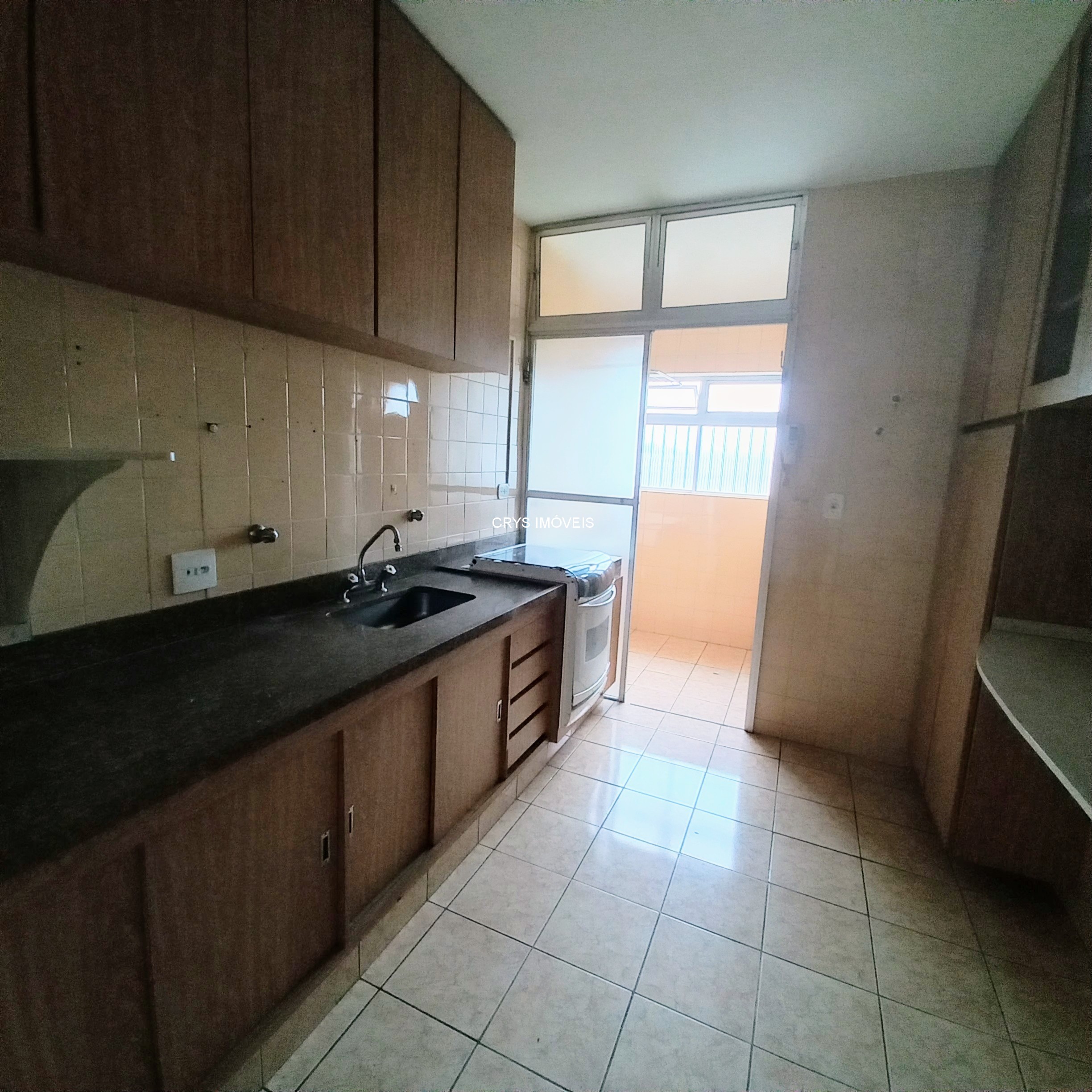 Apartamento à venda com 2 quartos, 73m² - Foto 2