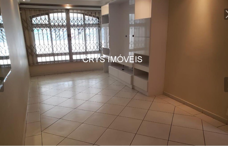 Casa, 3 quartos, 250 m² - Foto 2