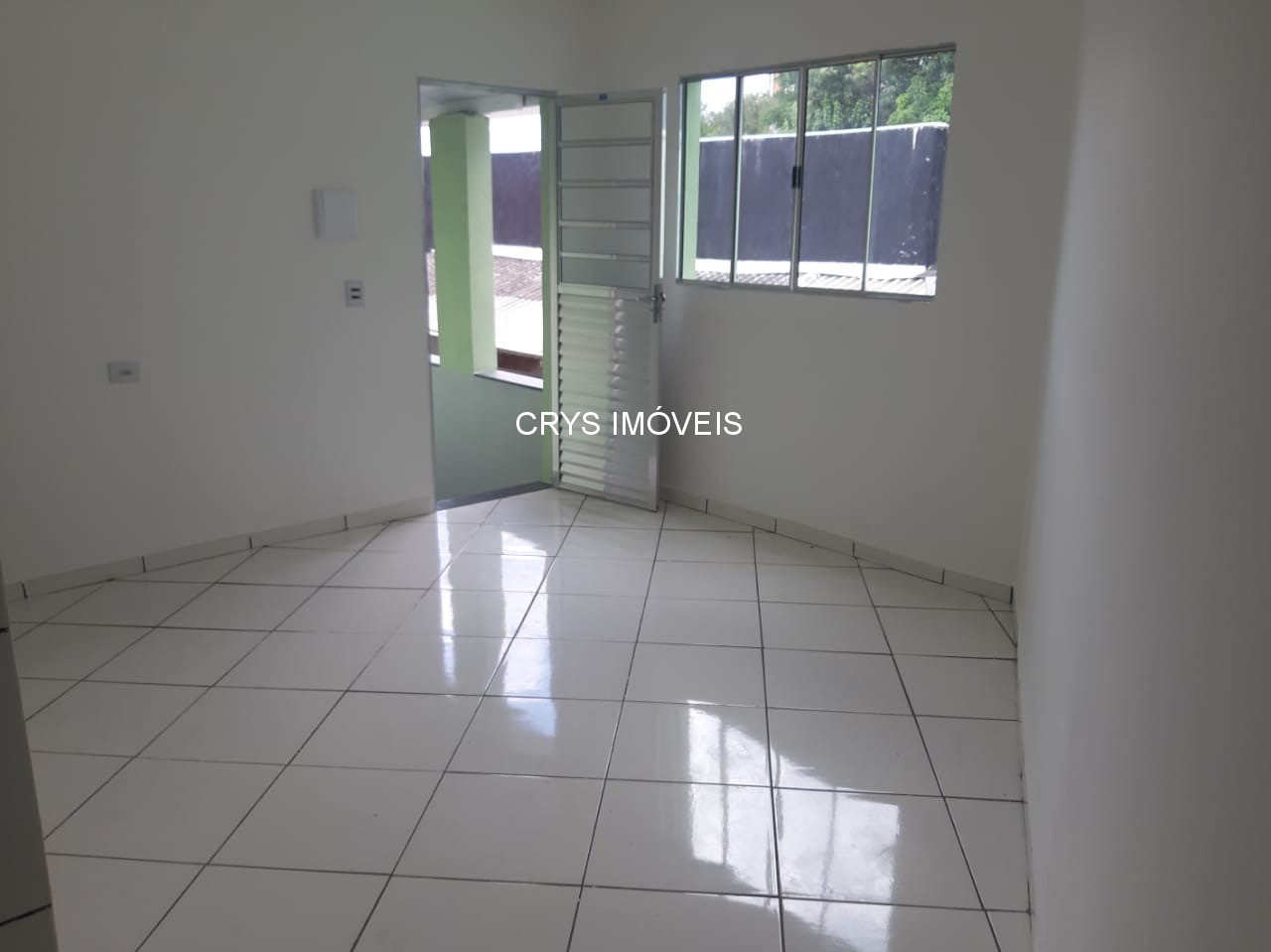 Casa, 2 quartos, 40 m² - Foto 1