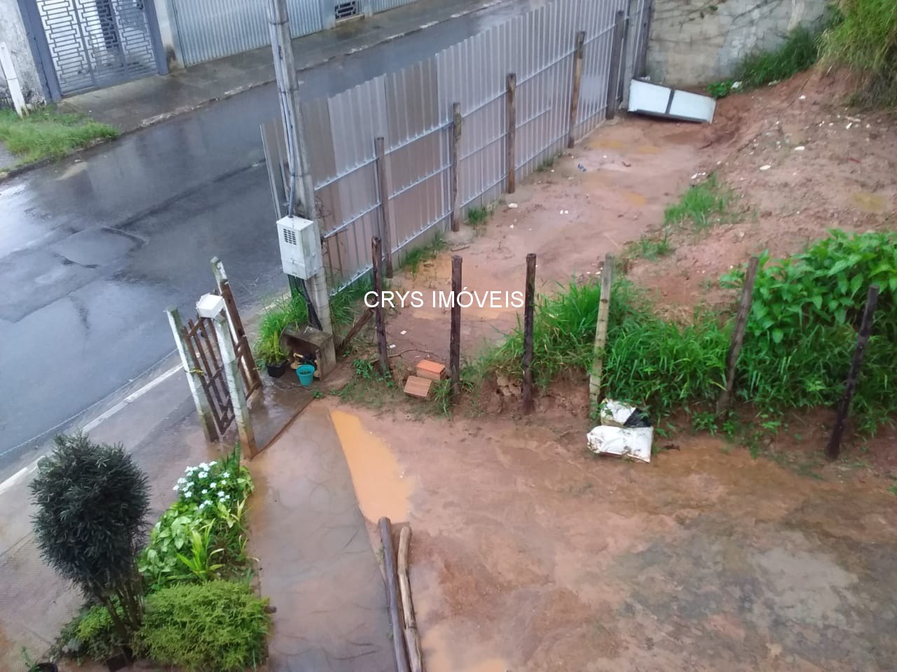 Casa à venda com 2 quartos, 95m² - Foto 13