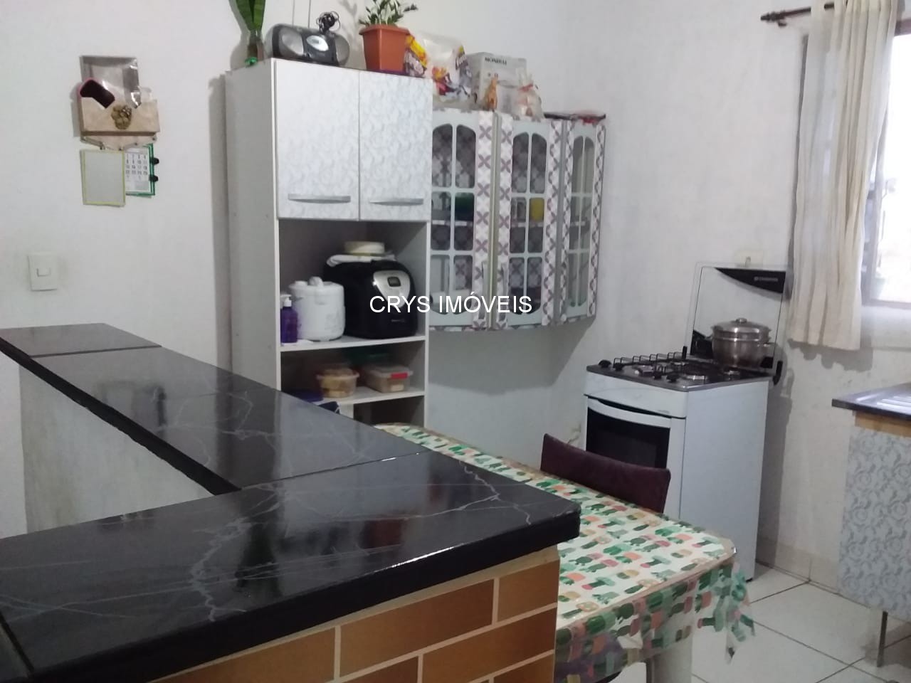 Casa à venda com 2 quartos, 95m² - Foto 2