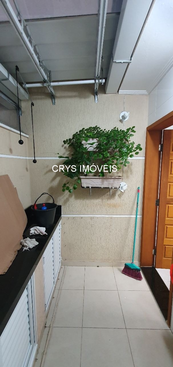 Casa à venda com 3 quartos, 110m² - Foto 9