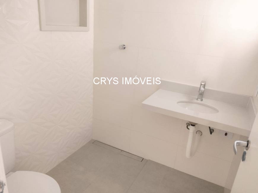 Casa à venda com 3 quartos, 140m² - Foto 4