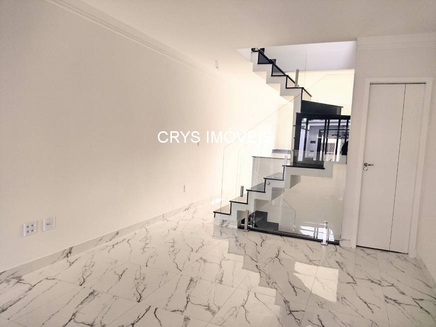 Casa à venda com 3 quartos, 140m² - Foto 9