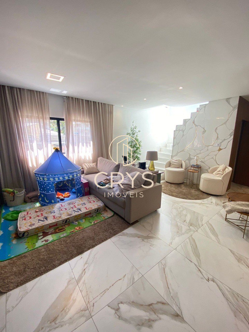 Casa, 3 quartos, 180 m² - Foto 2