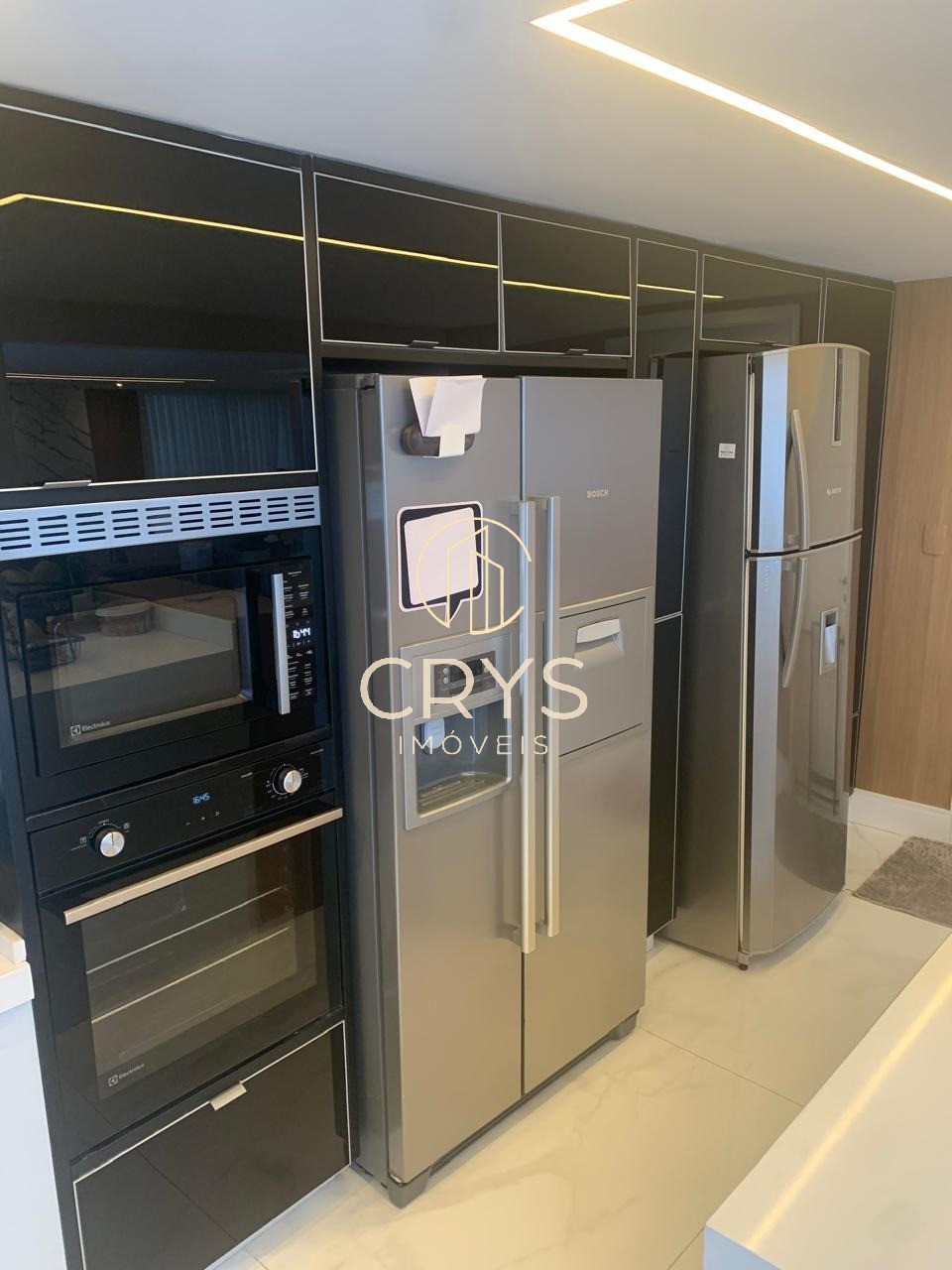 Casa de Condomínio à venda e aluguel com 6 quartos, 383m² - Foto 11