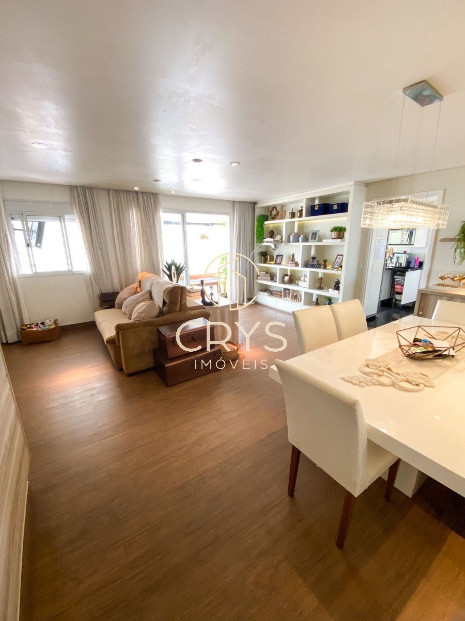 Apartamento, 3 quartos, 140 m² - Foto 1