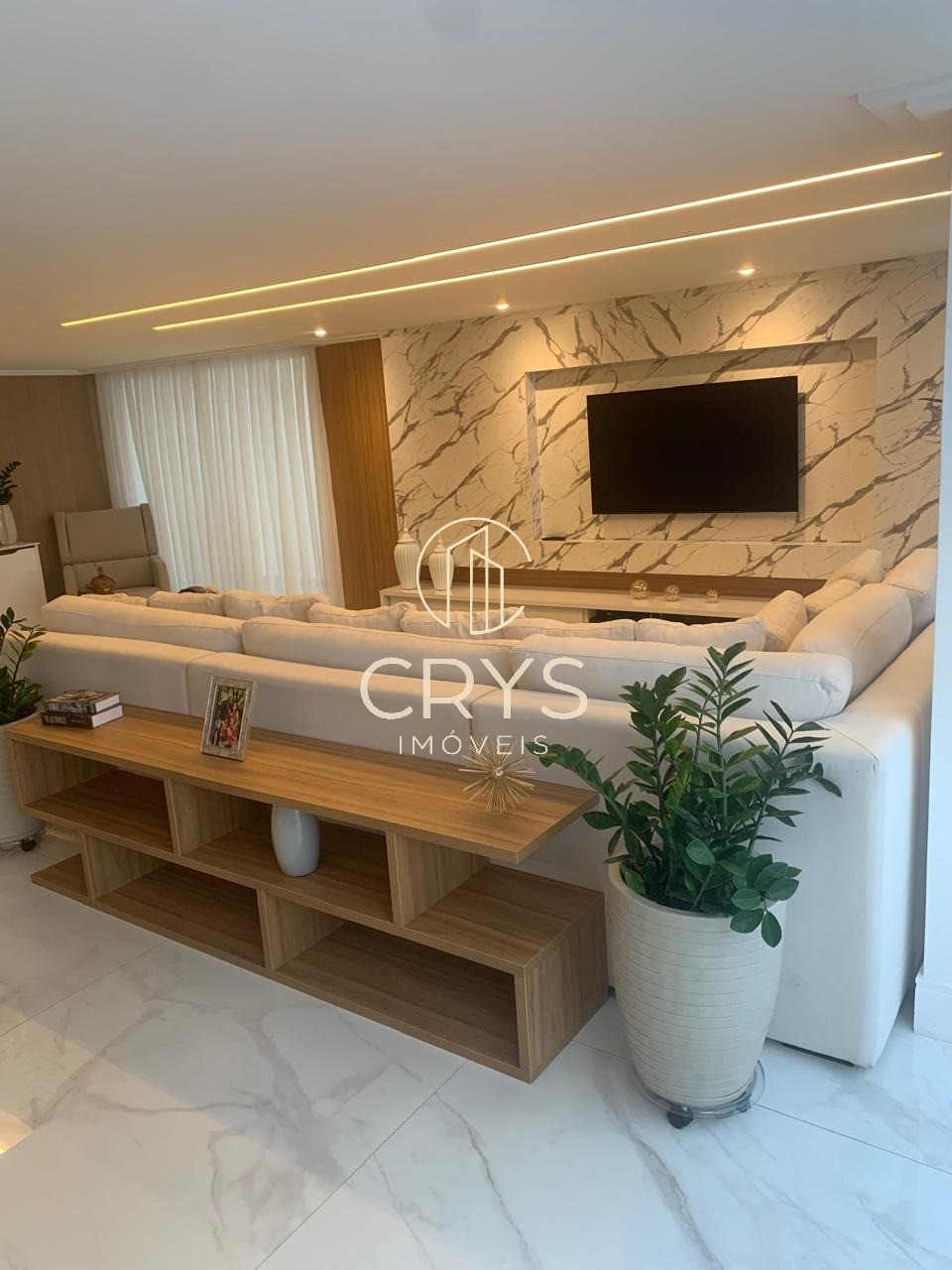 Casa de Condomínio à venda e aluguel com 6 quartos, 383m² - Foto 3